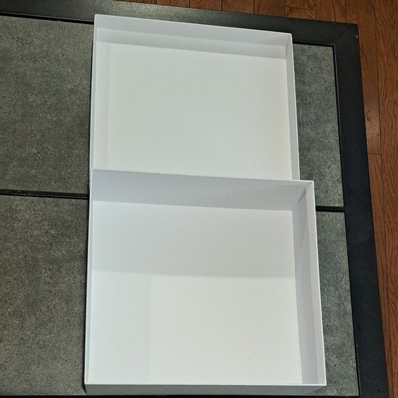 DIOR GIFT BOX/BAG - Picture 10 of 16